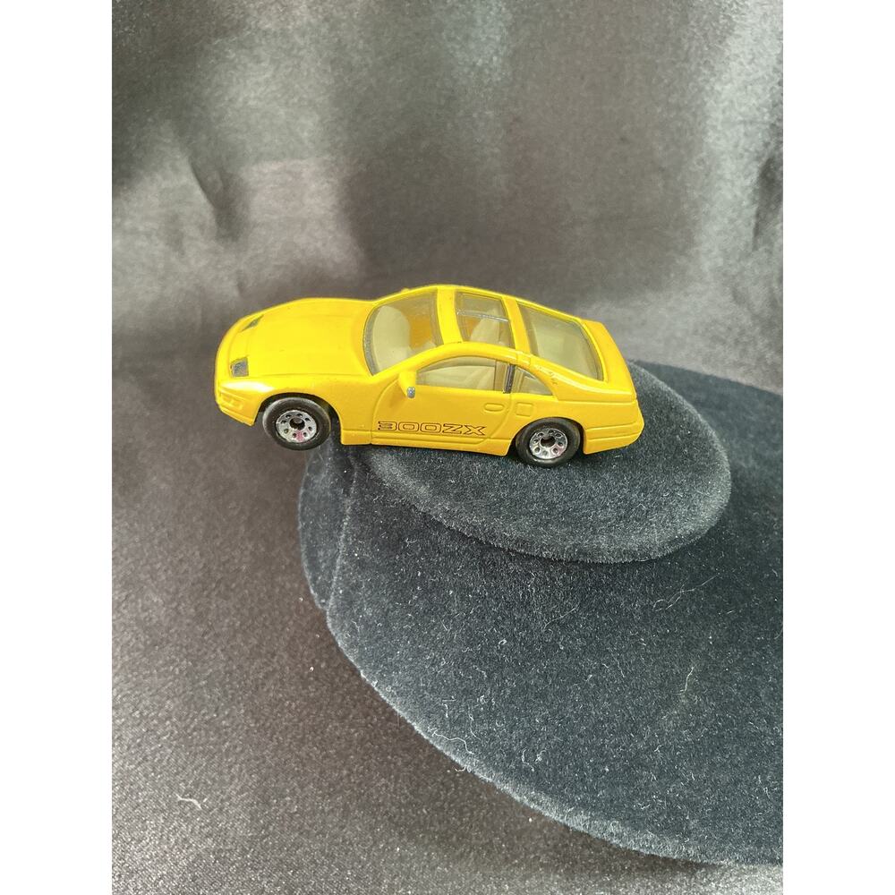 1990 Matchbox Nissan 300ZX MB 61